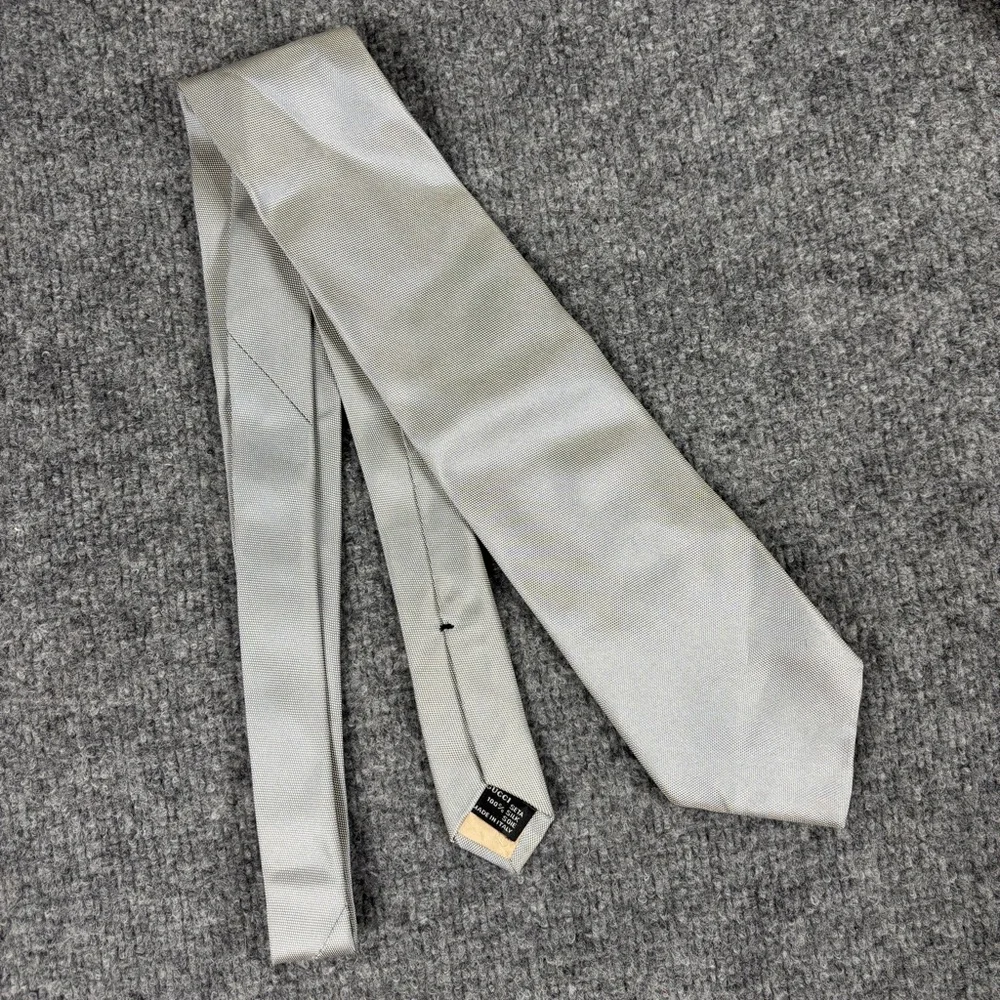Gucci Silver Men's Tie Silk Italy